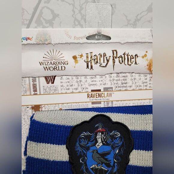 Nwt The Wizarding World Of Harry Potter Ravenclaw Scarf Blue Universal Studios - Picture 4 of 4